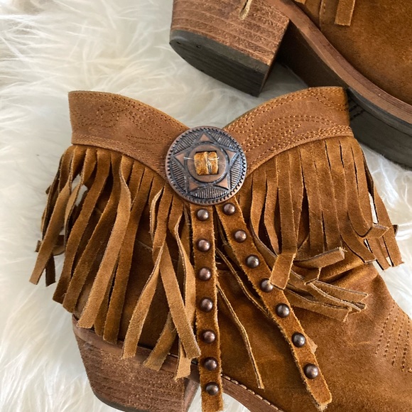 NWOT Sam Edelman Sidney Fringe Cowboy bootie sz 6 - Picture 9 of 11